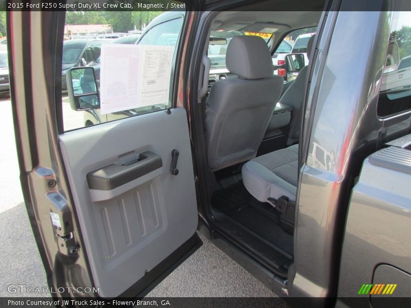 Magnetic / Steel 2015 Ford F250 Super Duty XL Crew Cab