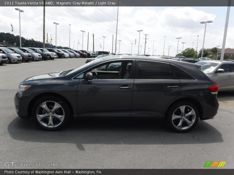 Magnetic Gray Metallic / Light Gray 2011 Toyota Venza V6 AWD