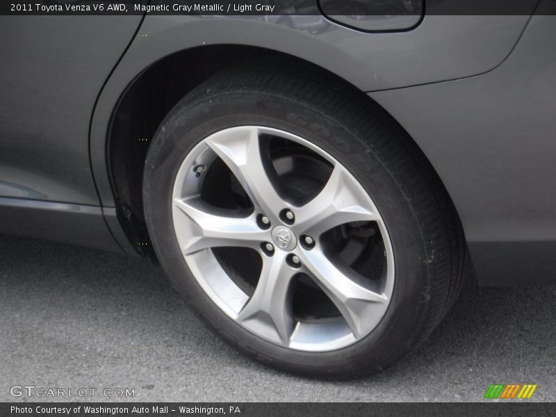 Magnetic Gray Metallic / Light Gray 2011 Toyota Venza V6 AWD