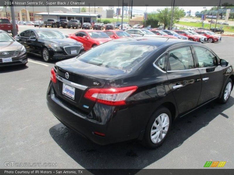 Super Black / Charcoal 2014 Nissan Sentra SV