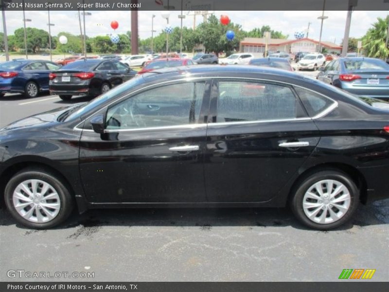 Super Black / Charcoal 2014 Nissan Sentra SV