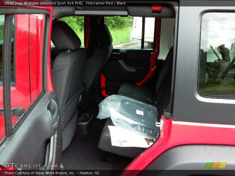 Firecracker Red / Black 2016 Jeep Wrangler Unlimited Sport 4x4 RHD