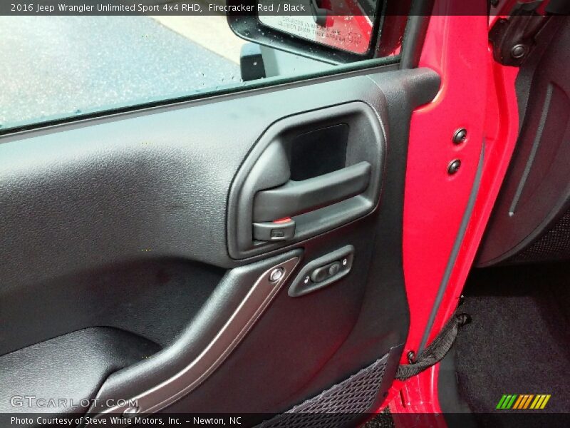 Firecracker Red / Black 2016 Jeep Wrangler Unlimited Sport 4x4 RHD