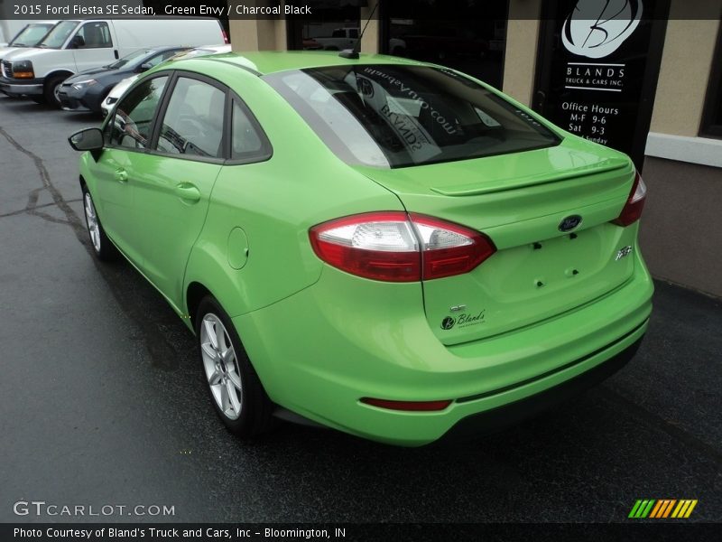 Green Envy / Charcoal Black 2015 Ford Fiesta SE Sedan