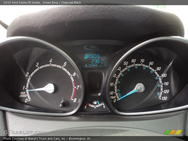 Green Envy / Charcoal Black 2015 Ford Fiesta SE Sedan
