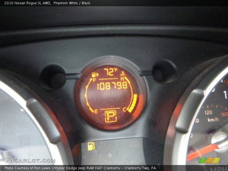 Phantom White / Black 2010 Nissan Rogue SL AWD