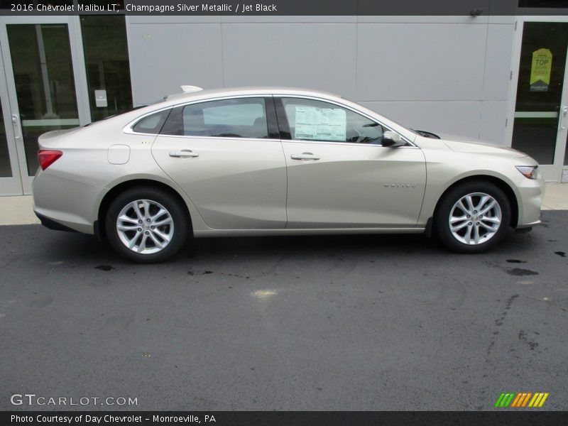 Champagne Silver Metallic / Jet Black 2016 Chevrolet Malibu LT