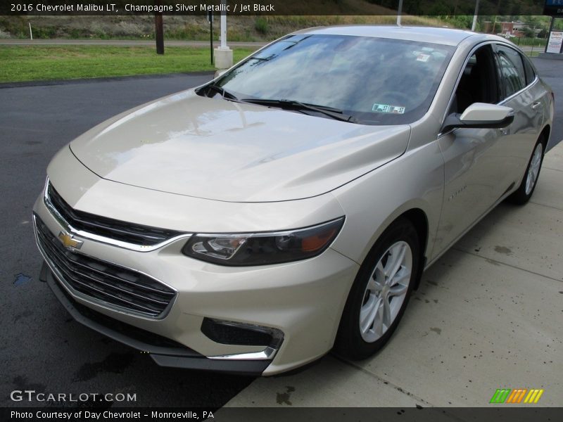 Champagne Silver Metallic / Jet Black 2016 Chevrolet Malibu LT