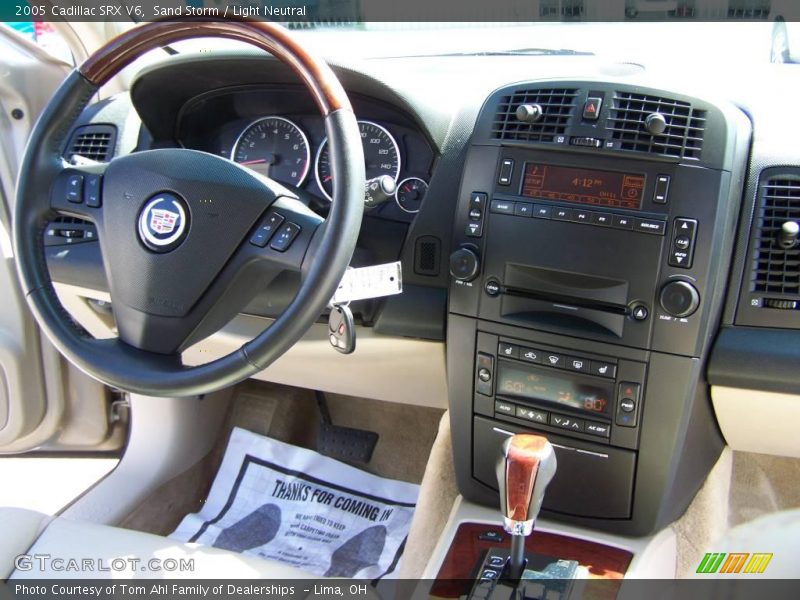 Sand Storm / Light Neutral 2005 Cadillac SRX V6