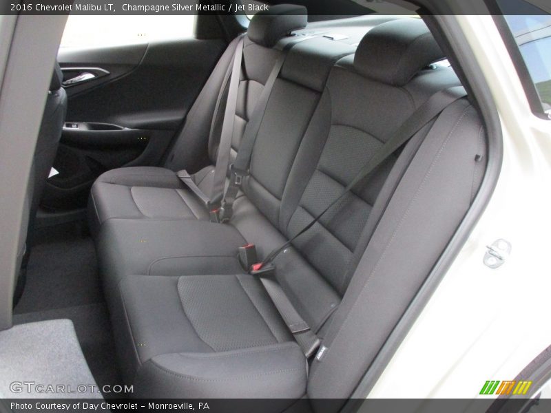 Champagne Silver Metallic / Jet Black 2016 Chevrolet Malibu LT