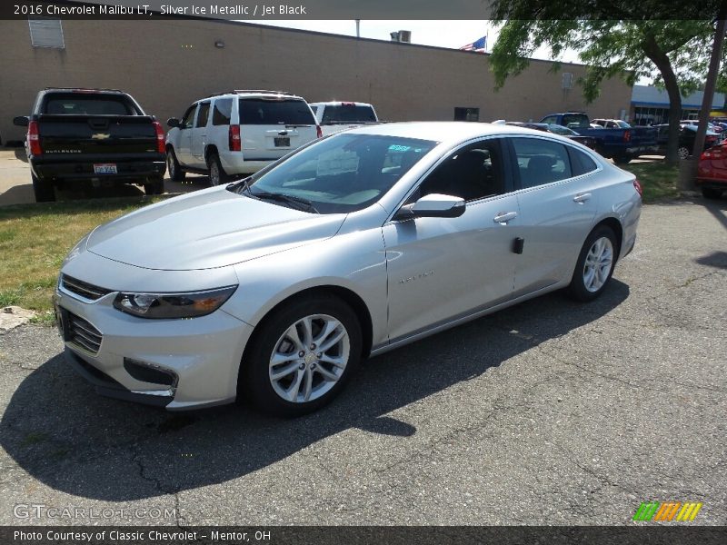 Silver Ice Metallic / Jet Black 2016 Chevrolet Malibu LT