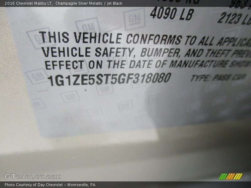 Champagne Silver Metallic / Jet Black 2016 Chevrolet Malibu LT