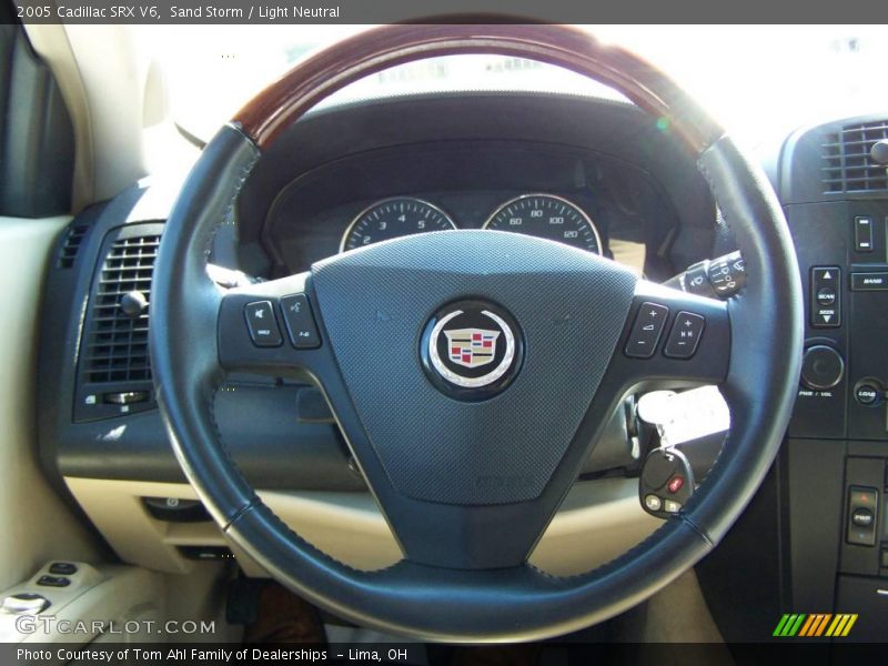 Sand Storm / Light Neutral 2005 Cadillac SRX V6