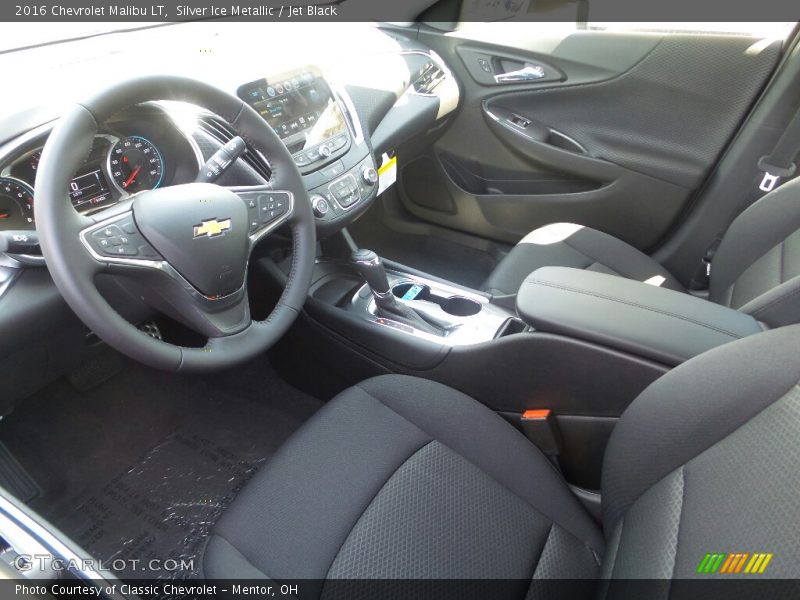 Silver Ice Metallic / Jet Black 2016 Chevrolet Malibu LT