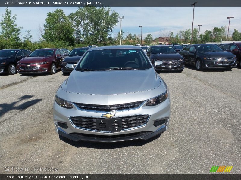 Silver Ice Metallic / Jet Black 2016 Chevrolet Malibu LT