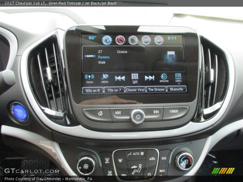Controls of 2017 Volt LT