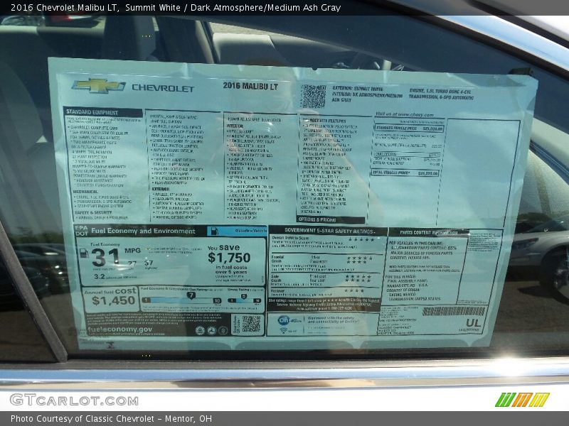 Summit White / Dark Atmosphere/Medium Ash Gray 2016 Chevrolet Malibu LT