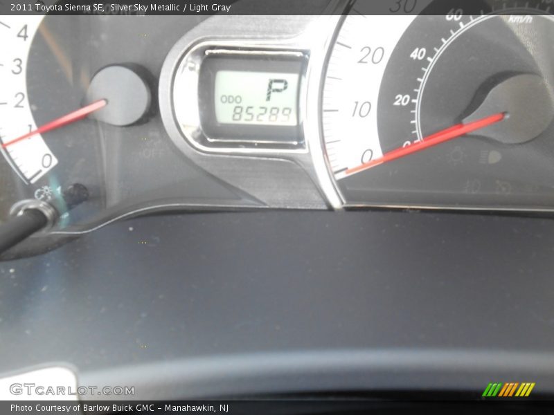 Silver Sky Metallic / Light Gray 2011 Toyota Sienna SE