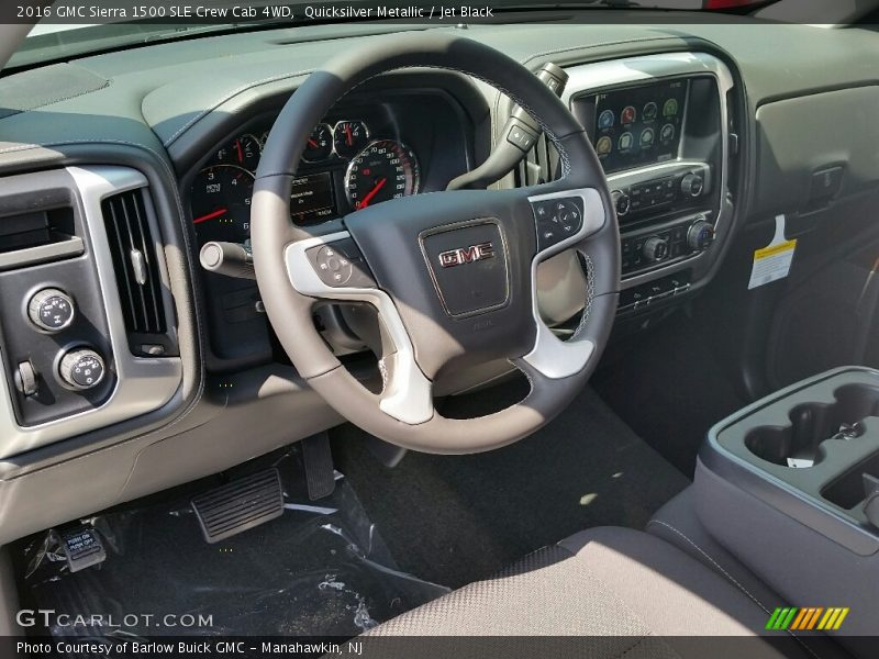 Quicksilver Metallic / Jet Black 2016 GMC Sierra 1500 SLE Crew Cab 4WD