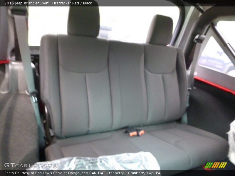 Firecracker Red / Black 2016 Jeep Wrangler Sport