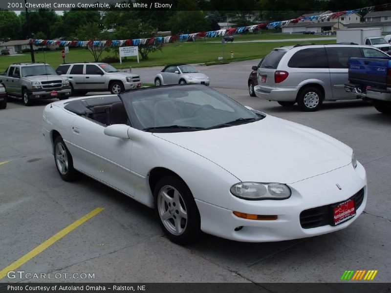 Arctic White / Ebony 2001 Chevrolet Camaro Convertible