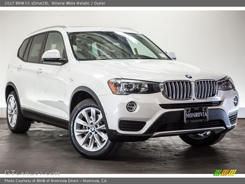 Mineral White Metallic / Oyster 2017 BMW X3 sDrive28i