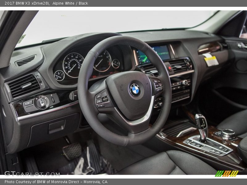 Alpine White / Black 2017 BMW X3 xDrive28i