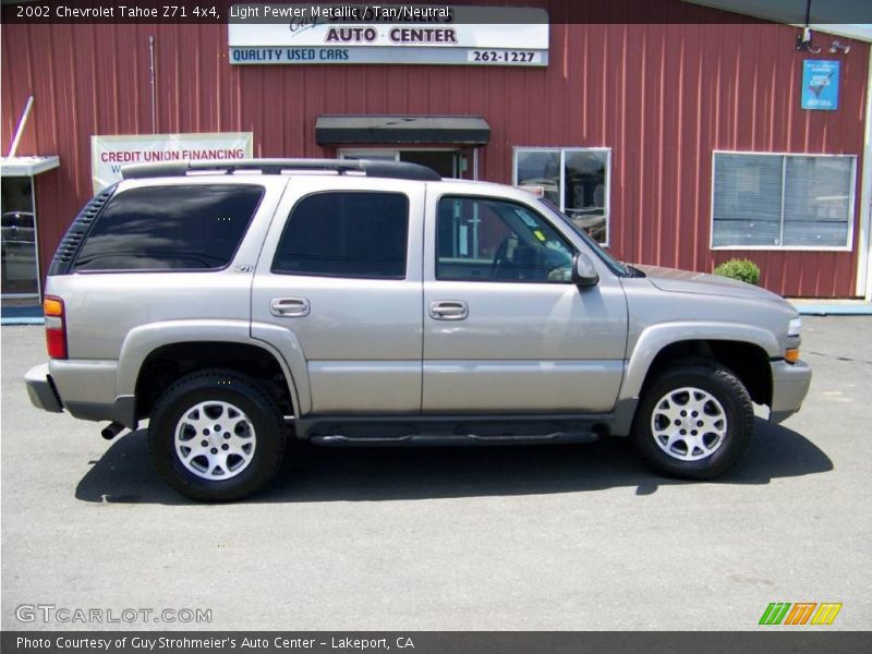 Light Pewter Metallic / Tan/Neutral 2002 Chevrolet Tahoe Z71 4x4