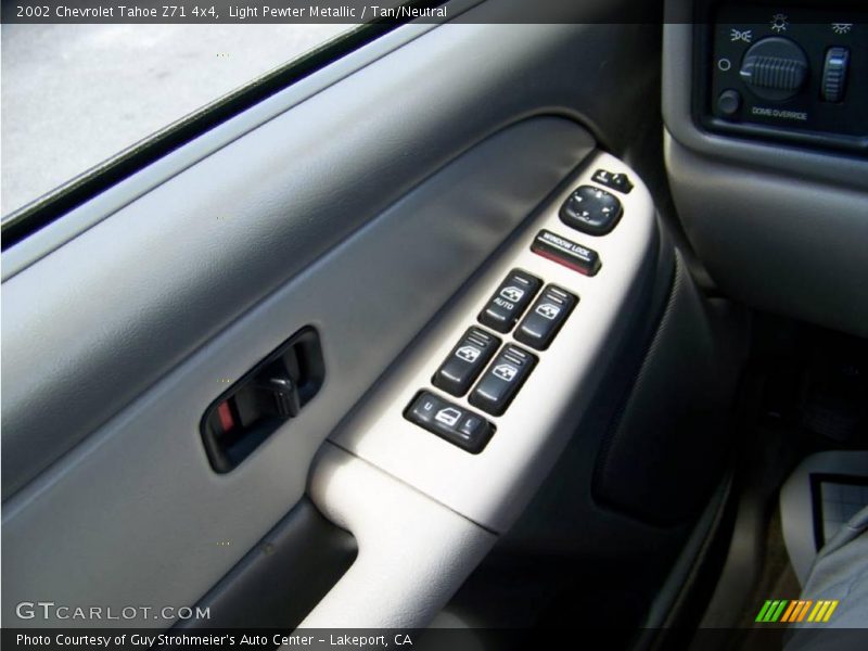 Light Pewter Metallic / Tan/Neutral 2002 Chevrolet Tahoe Z71 4x4