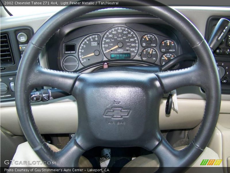 Light Pewter Metallic / Tan/Neutral 2002 Chevrolet Tahoe Z71 4x4