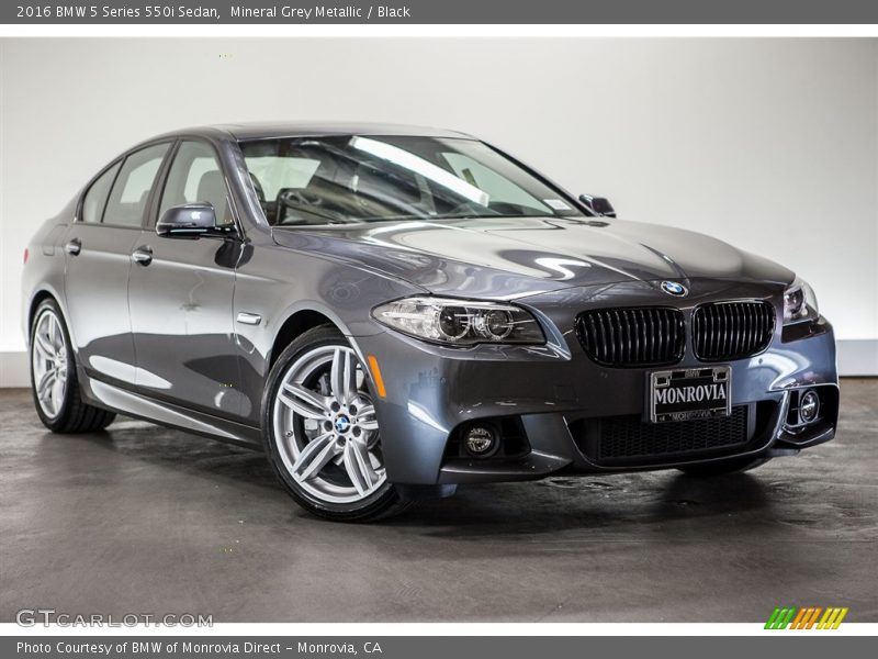 Mineral Grey Metallic / Black 2016 BMW 5 Series 550i Sedan