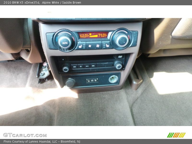 Alpine White / Saddle Brown 2010 BMW X5 xDrive35d