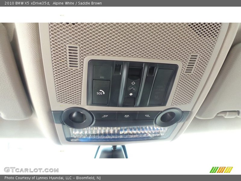 Alpine White / Saddle Brown 2010 BMW X5 xDrive35d