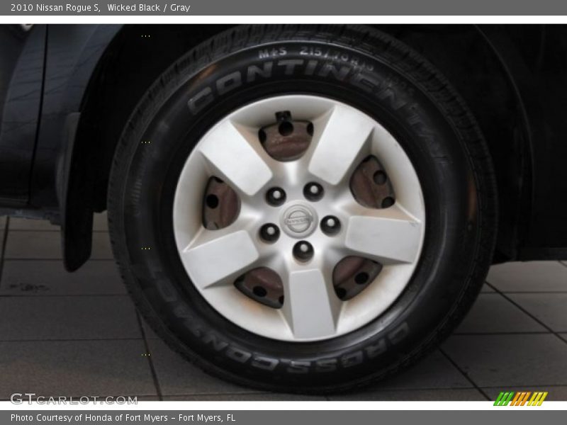 Wicked Black / Gray 2010 Nissan Rogue S