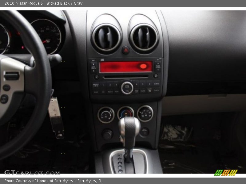 Wicked Black / Gray 2010 Nissan Rogue S