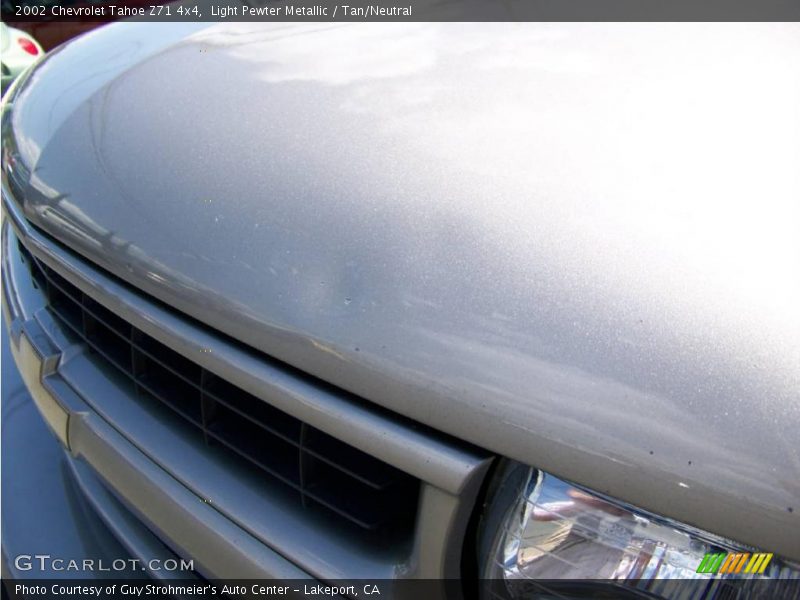 Light Pewter Metallic / Tan/Neutral 2002 Chevrolet Tahoe Z71 4x4