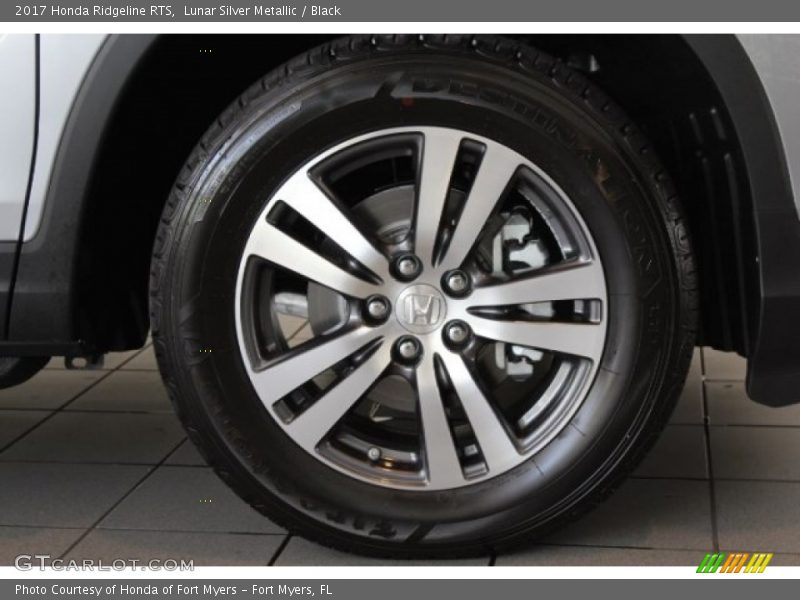 Lunar Silver Metallic / Black 2017 Honda Ridgeline RTS