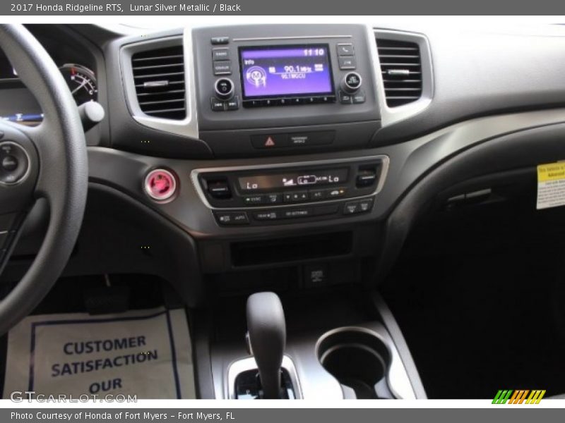 Lunar Silver Metallic / Black 2017 Honda Ridgeline RTS