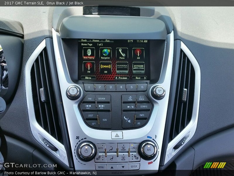 Dashboard of 2017 Terrain SLE