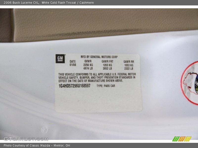 White Gold Flash Tricoat / Cashmere 2006 Buick Lucerne CXL