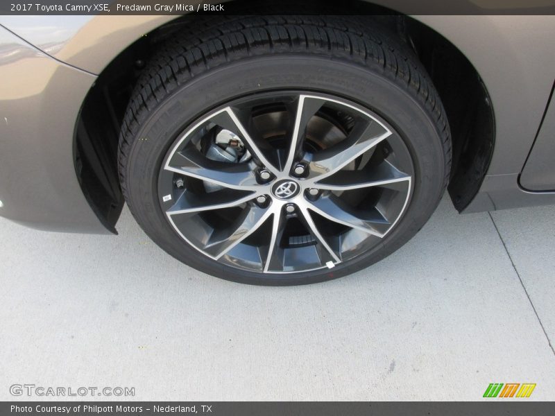Predawn Gray Mica / Black 2017 Toyota Camry XSE