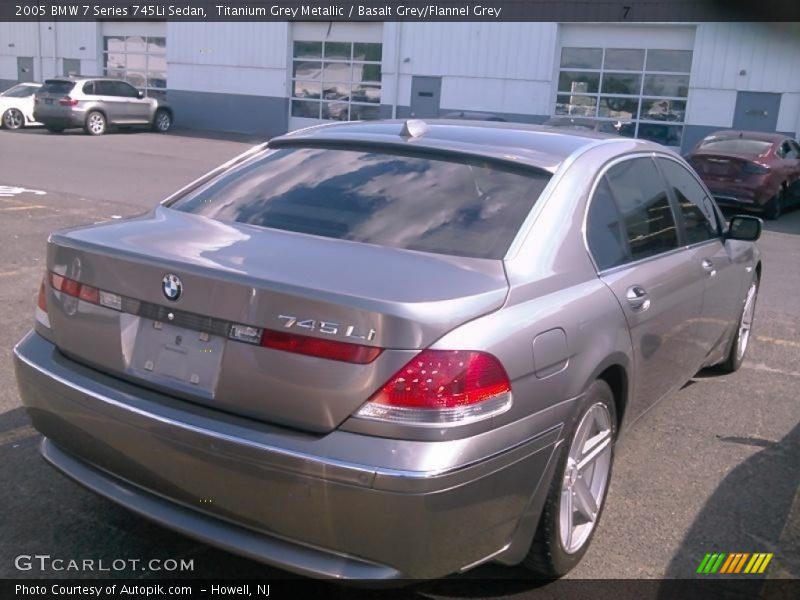 Titanium Grey Metallic / Basalt Grey/Flannel Grey 2005 BMW 7 Series 745Li Sedan