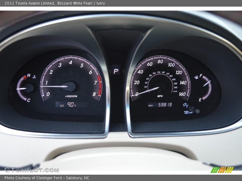 Blizzard White Pearl / Ivory 2011 Toyota Avalon Limited