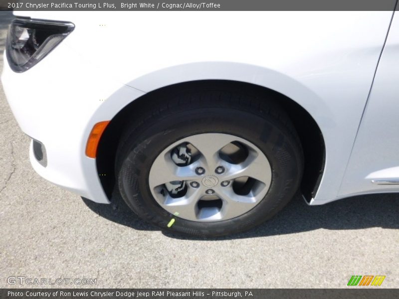 Bright White / Cognac/Alloy/Toffee 2017 Chrysler Pacifica Touring L Plus