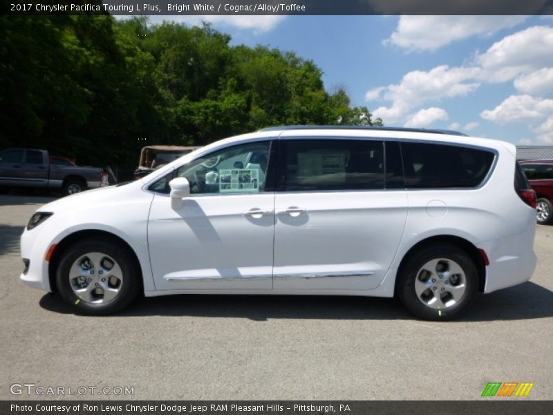 Bright White / Cognac/Alloy/Toffee 2017 Chrysler Pacifica Touring L Plus