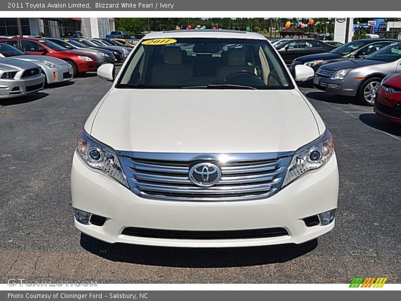 Blizzard White Pearl / Ivory 2011 Toyota Avalon Limited