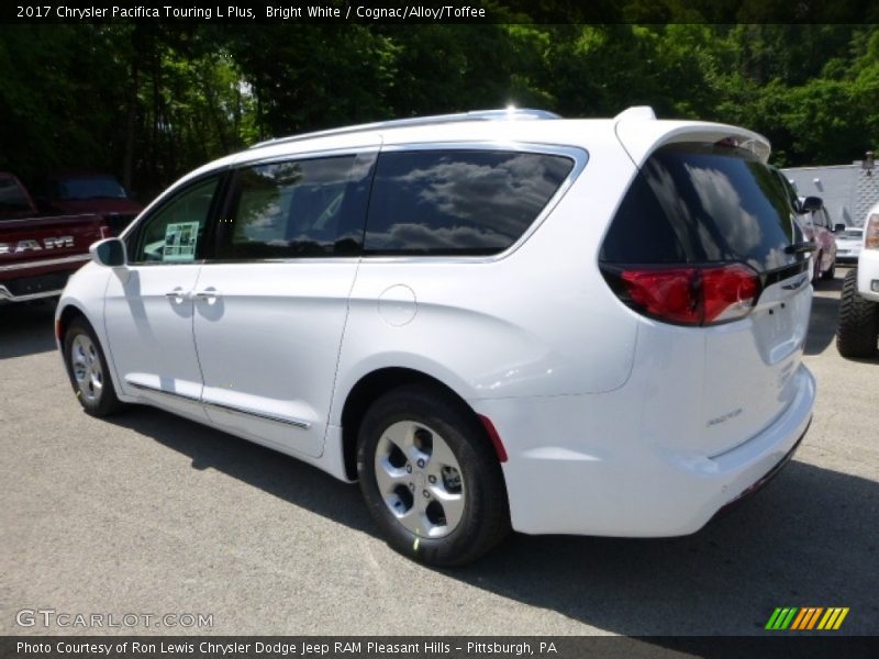 Bright White / Cognac/Alloy/Toffee 2017 Chrysler Pacifica Touring L Plus