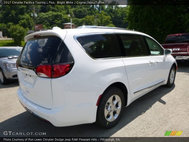 Bright White / Cognac/Alloy/Toffee 2017 Chrysler Pacifica Touring L Plus