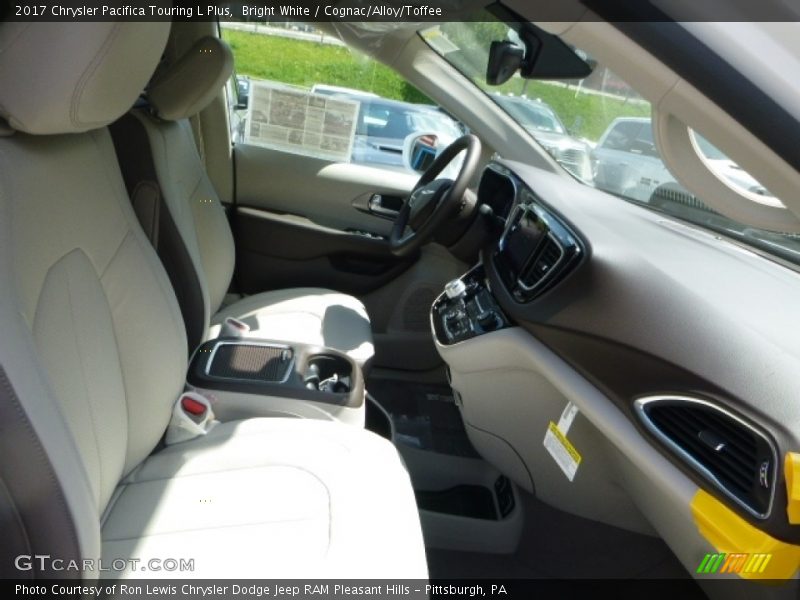 Bright White / Cognac/Alloy/Toffee 2017 Chrysler Pacifica Touring L Plus