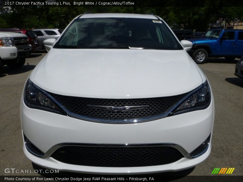 Bright White / Cognac/Alloy/Toffee 2017 Chrysler Pacifica Touring L Plus